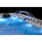 76 – Jet Acrylic Square Hot Tub with Ozonator - Image 2