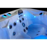 76 – Jet Acrylic Square Hot Tub with Ozonator - Image 3